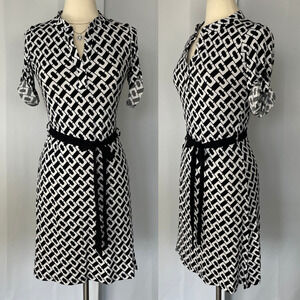 Y2K Dress Size Medium Black White Retro Geo Print Geek Office Mod Stretch 90s